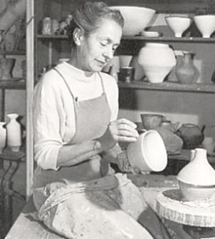 c715e17d1cee8aa736cfaa18b48e5b47